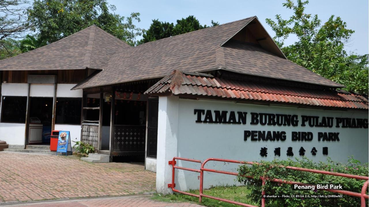 Zen Rooms Eden Parade Tanjung Bungah  Exterior photo